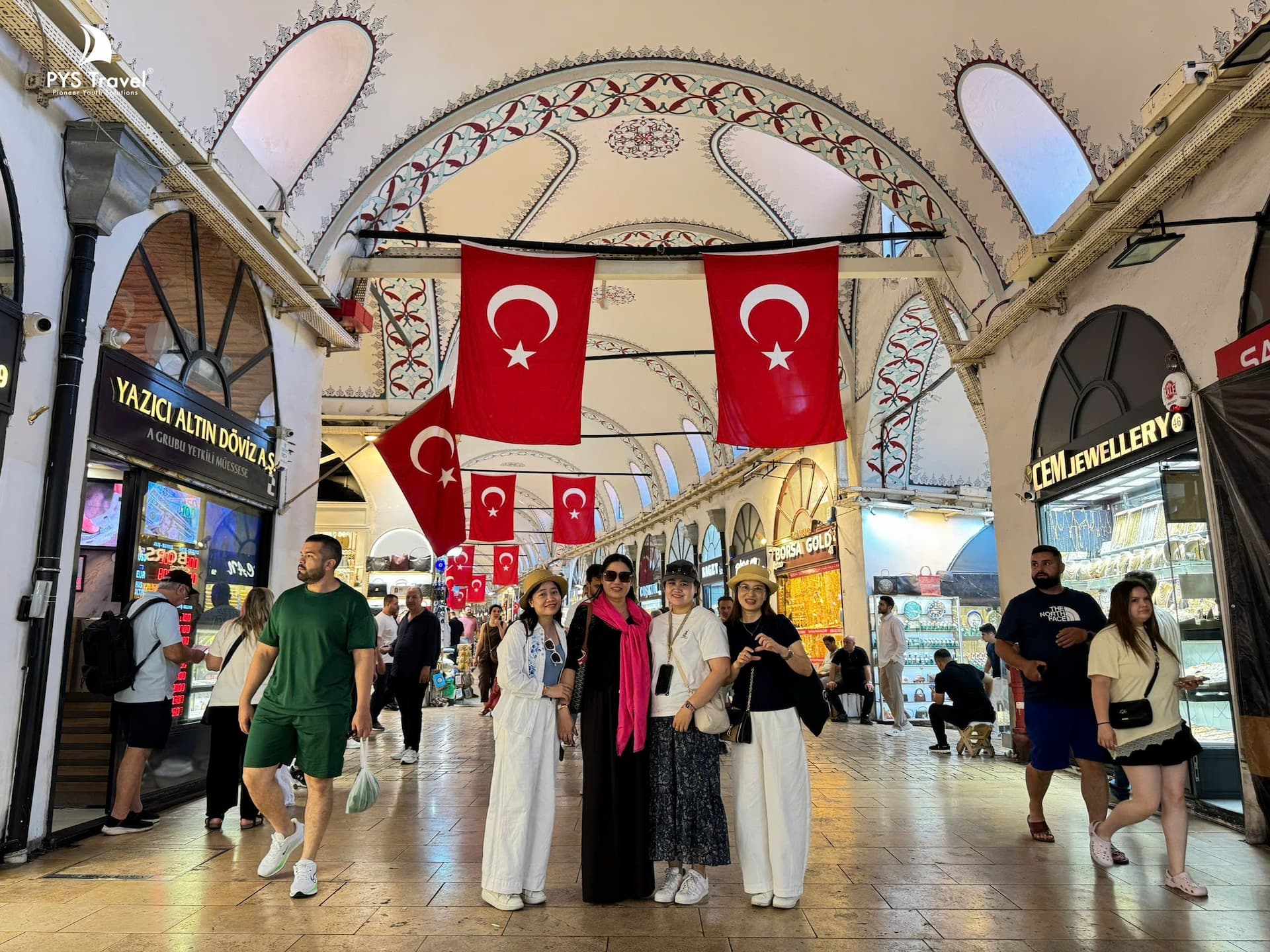 tour-tho-nhi-ky-pystravel-43.jpg