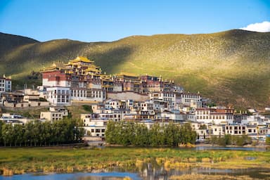 Du lịch Shangrila mùa nào đẹp? Khám phá 4 mùa tại "thung lũng bất tử"