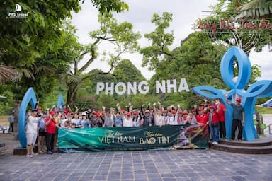 Bật mí 12 điểm du lịch hè Miền Trung cho cả công ty bung xõa