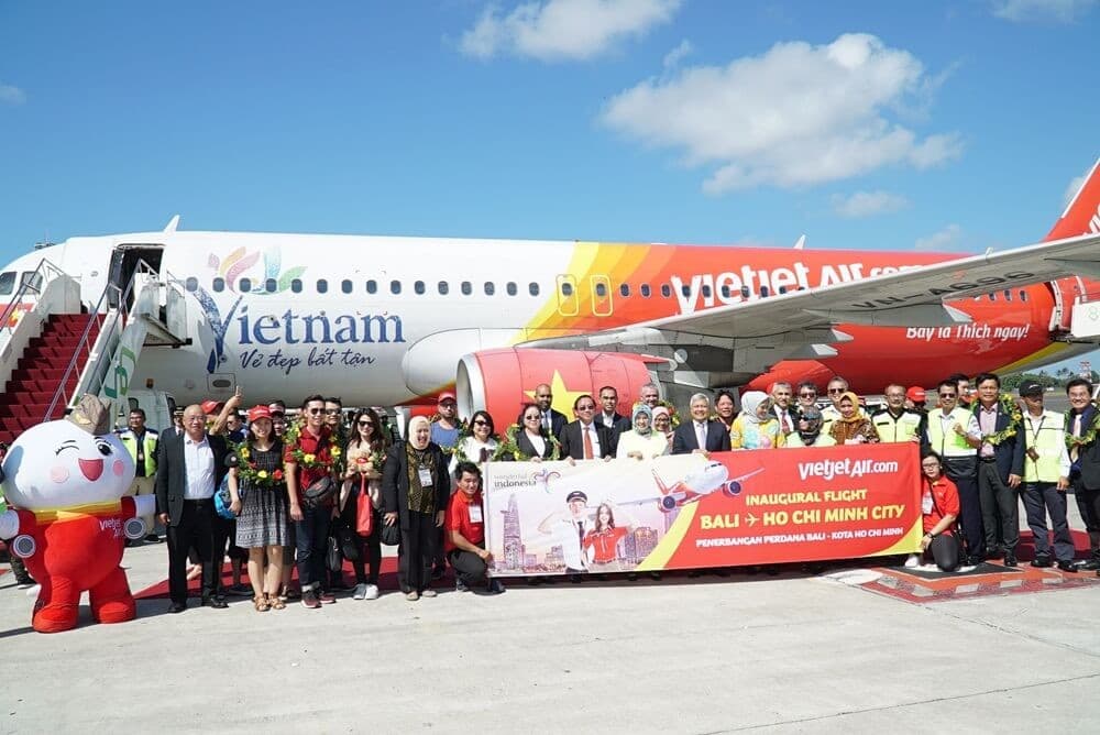 Vietjet mở đường bay thẳng, du lịch Bali chưa bao giờ dễ dàng đến thế. Xem ngay!