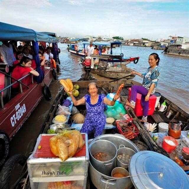 Những chợ nổi miền Tây Nam Bộ nổi tiếng độc đáo nhất