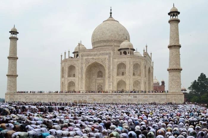 Khám phá đền Taj Mahal tại Ấn Độ - kiệt tác nghệ thuật kiến trúc của thế giới