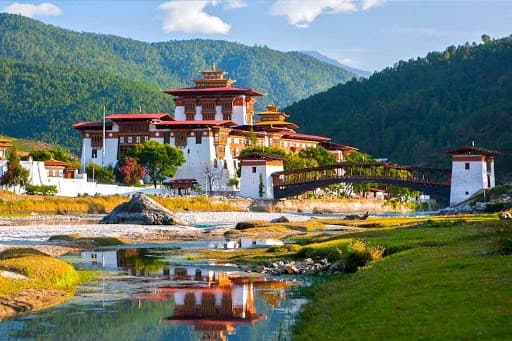 Khám phá những điều độc đáo chỉ có ở Bhutan