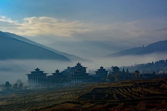 Nhiệm vụ của traveller 2020: khám phá thành phố Paro ở Bhutan