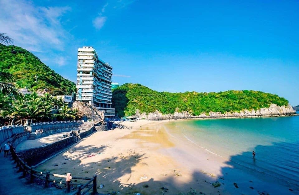 Đặt lên bàn cân 3 resort ở bãi tắm Cát Cò khiến tim muốn đứt phanh