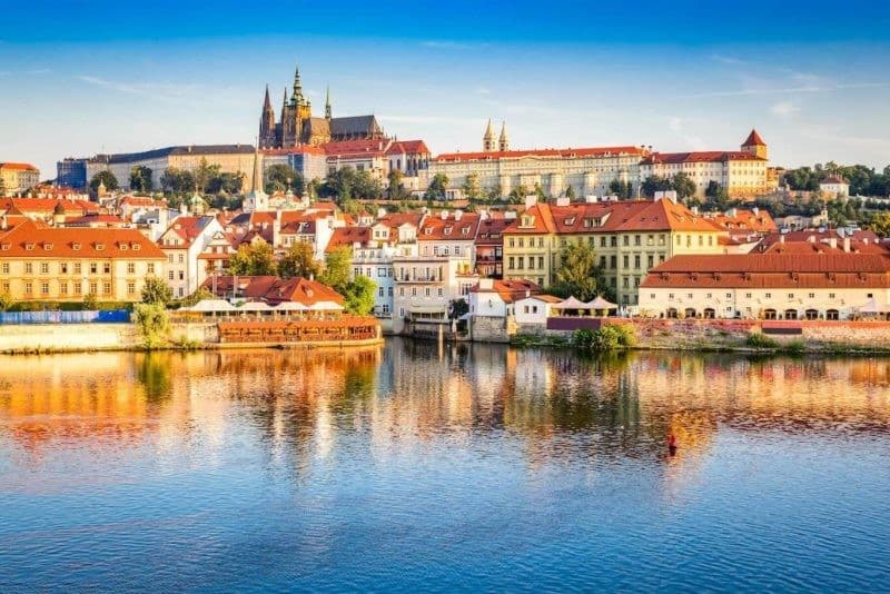 Vé máy bay đi Praha - Giá vé máy bay đi Cộng hòa Séc Praha