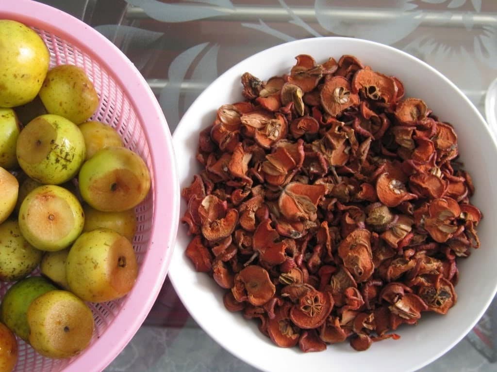 táo mèo để ngâm rượu táo mèo