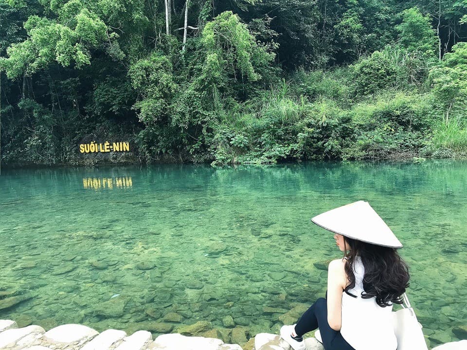 suối lê nin