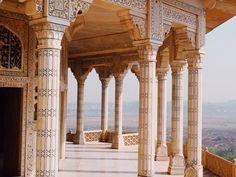 ảnh 2 den-Taj Mahal-nam-o-thanh-pho-nao-2.jpg
