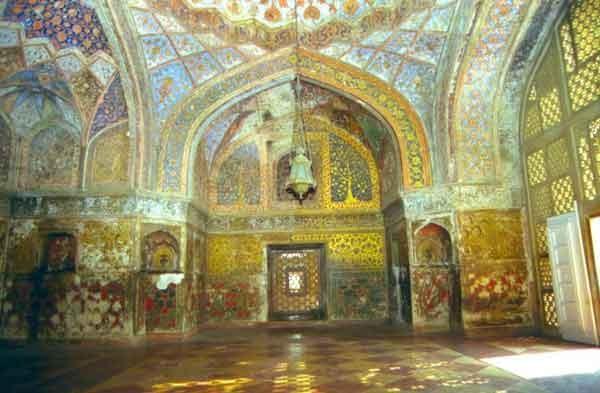 cauchuyenvedentajmahal02.jpg