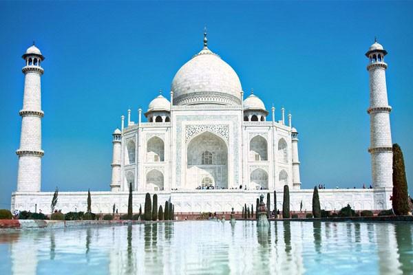 cauchuyenvedentajmahal09.jpg