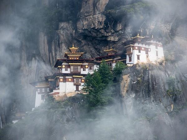 tu-vien-tigers-nest-bhutan4.jpg