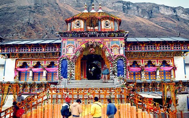Đền Badrinath.