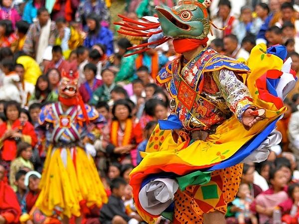 le-hoi-bhutan.jpg