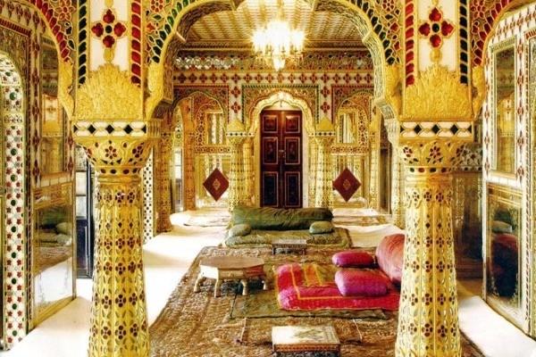 anh 7 chandra mahal 7.jpg