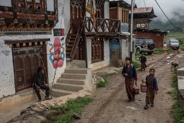 van-hoa-tuong-tho-hinh-duong-vat-bhutan6.jpg