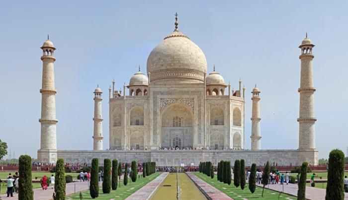 taj mahal nhìn từ xa