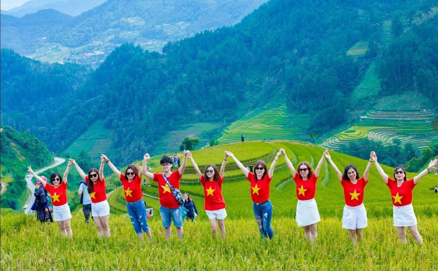 tour du lịch tây bắc mùa lúa chín