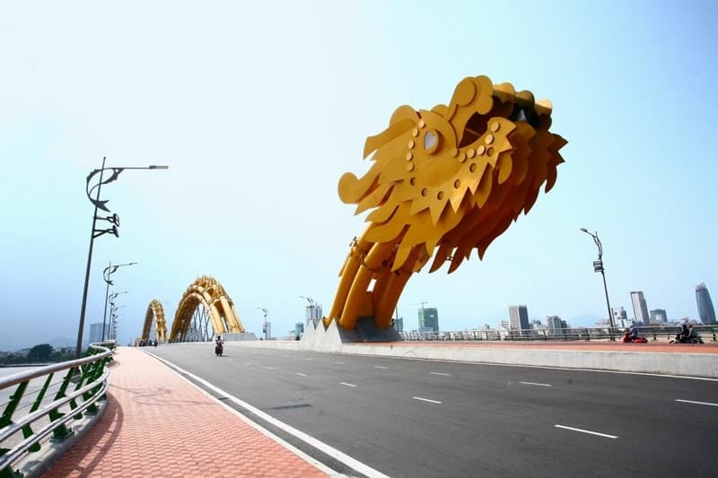 du lịch cầu rồng đà nẵng