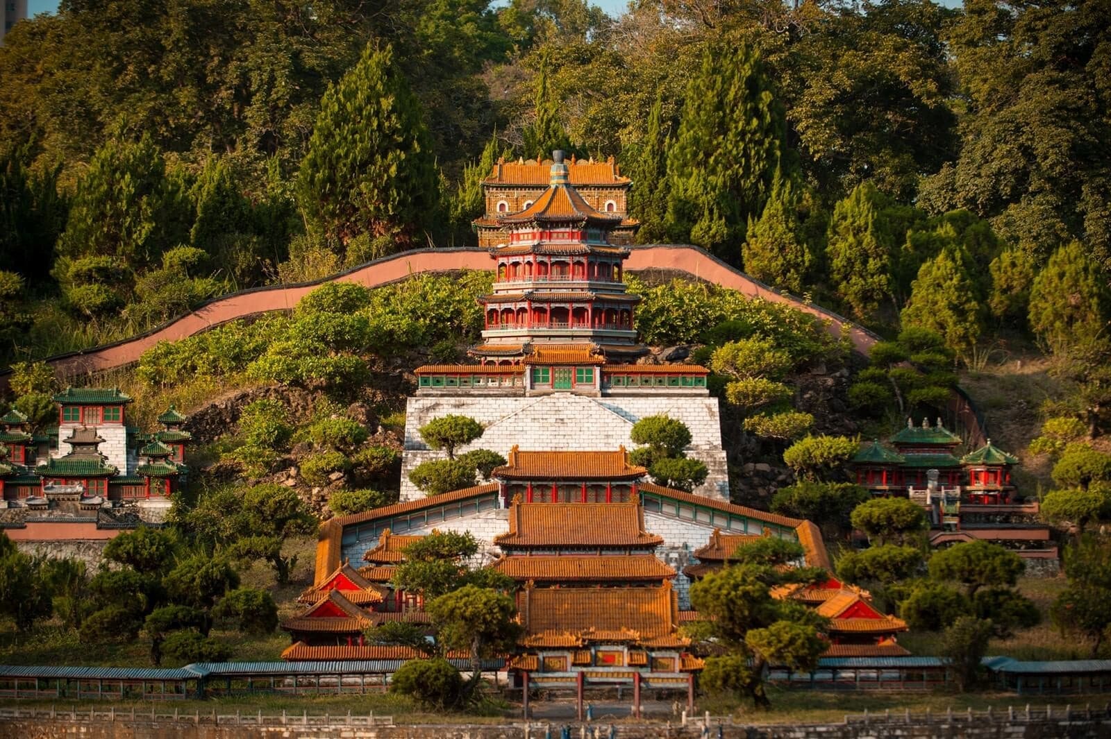 trung hoa cẩm tú