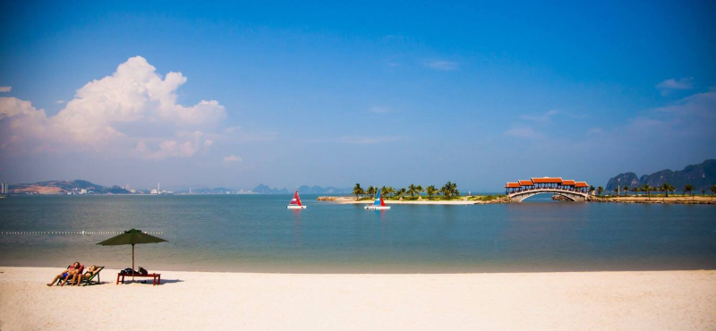 bãi tắm tuần châu