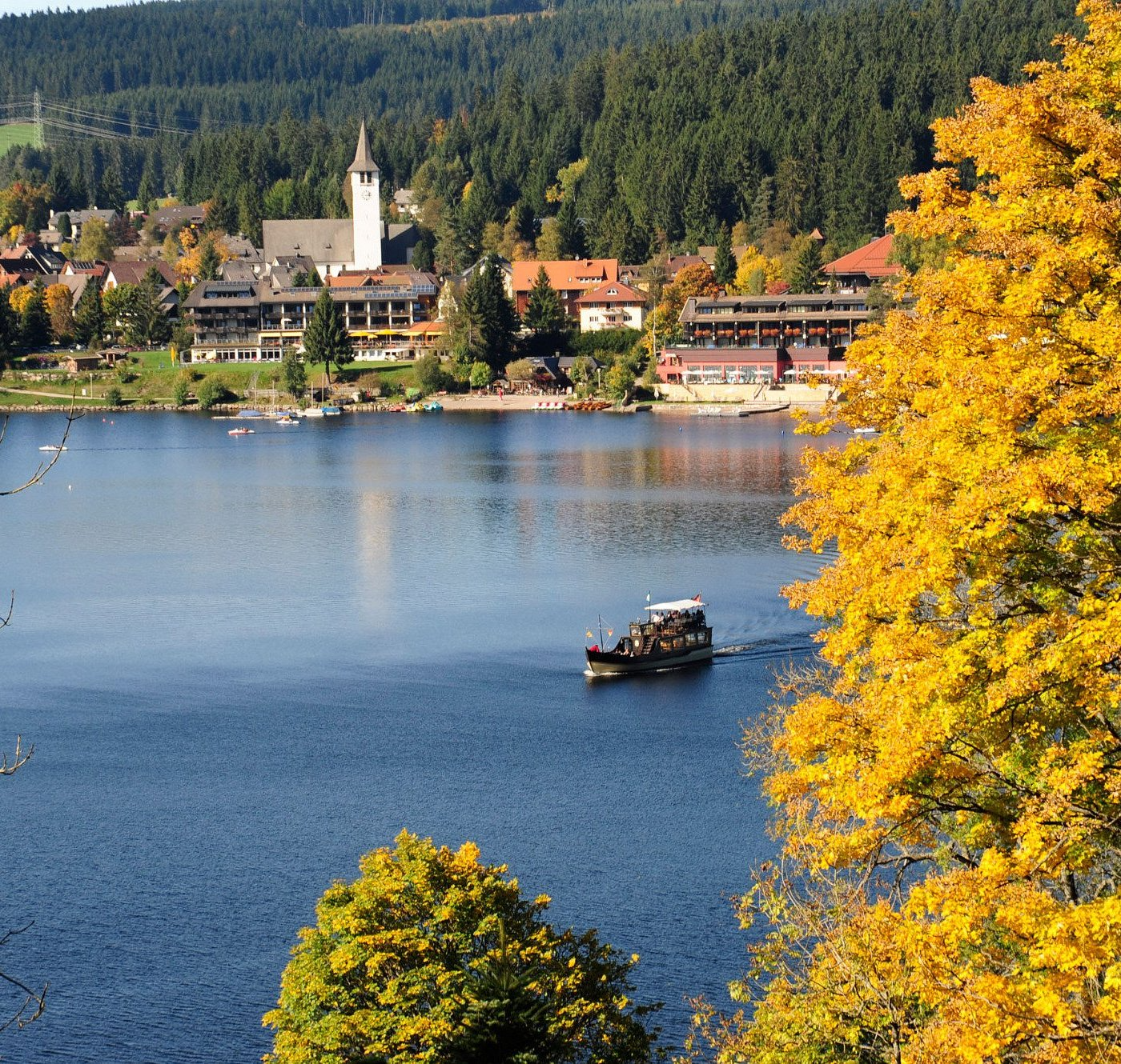 hồ titisee