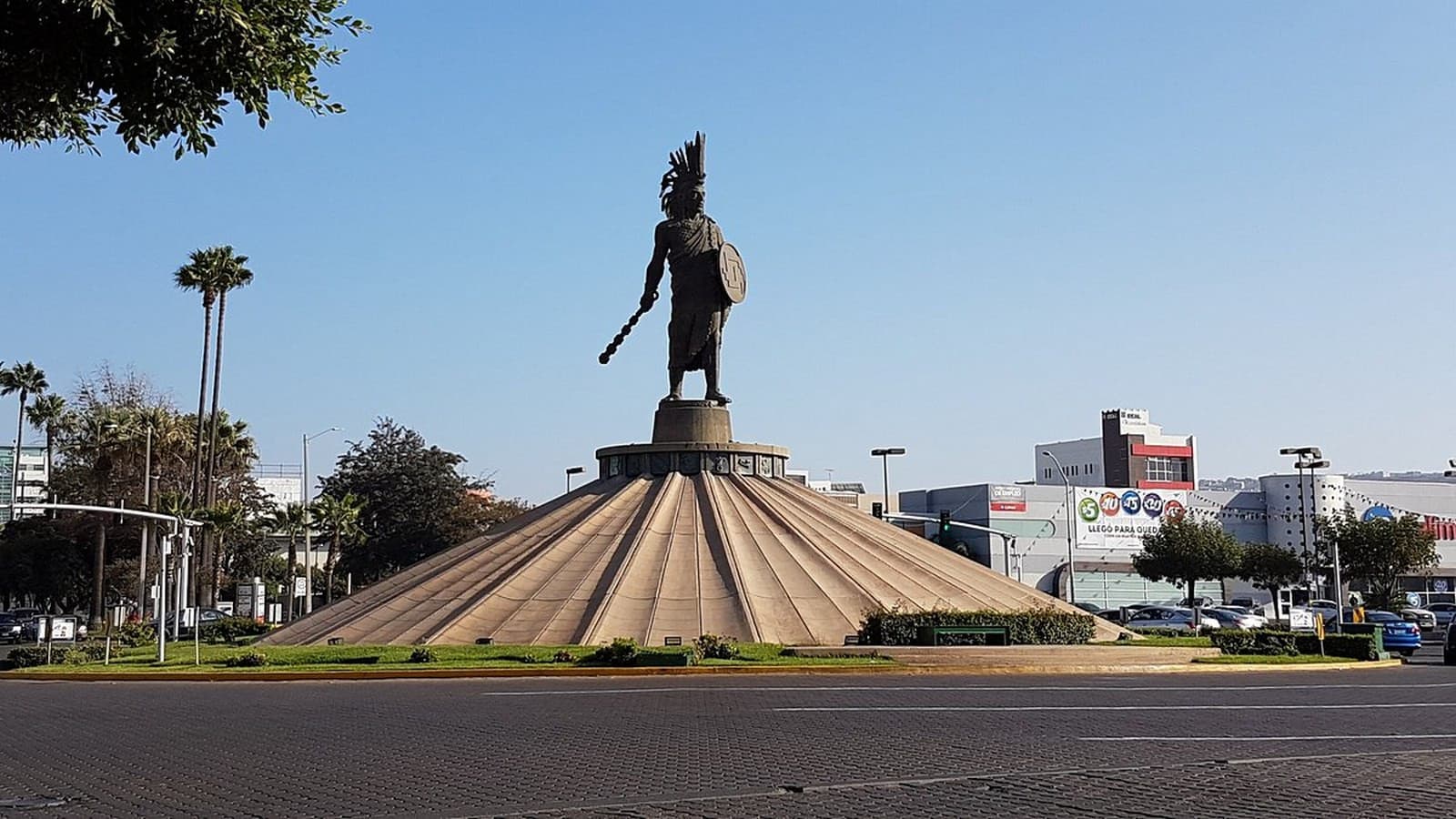 tượng đài Cuauhtemoc