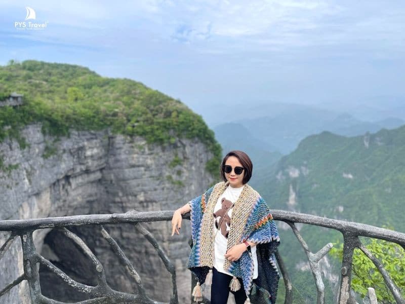 trương gia giới, Tour Trung Quốc: Ân Thi - Phượng Hoàng Cổ Trấn - Miêu Trại - Trương Gia Giới 6 ngày 5 đêm