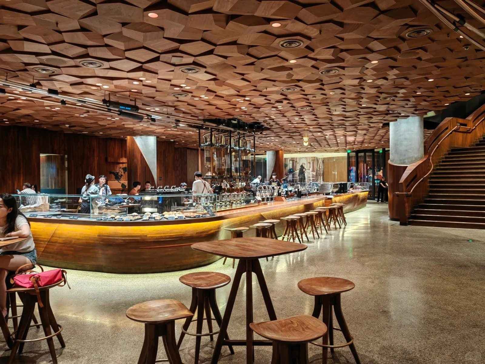 Quán cà phê, Starbucks Reserve Roastery, Tour Hàng Châu - Nam Tầm - Bộc Viện - Thượng Hải - Bắc Kinh