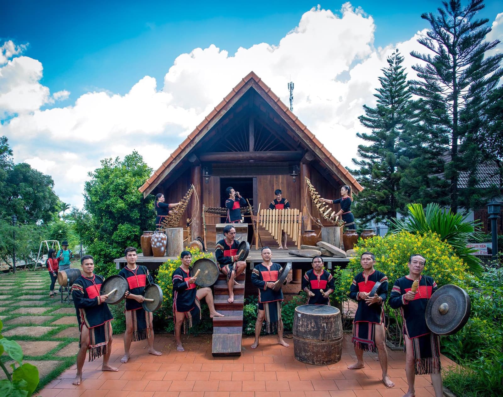 Tour tây nguyên tết âm lịch