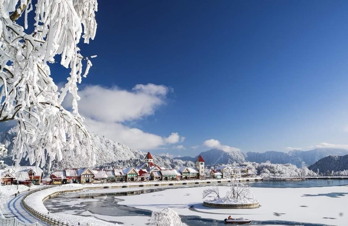 núi tuyết tây lĩnh