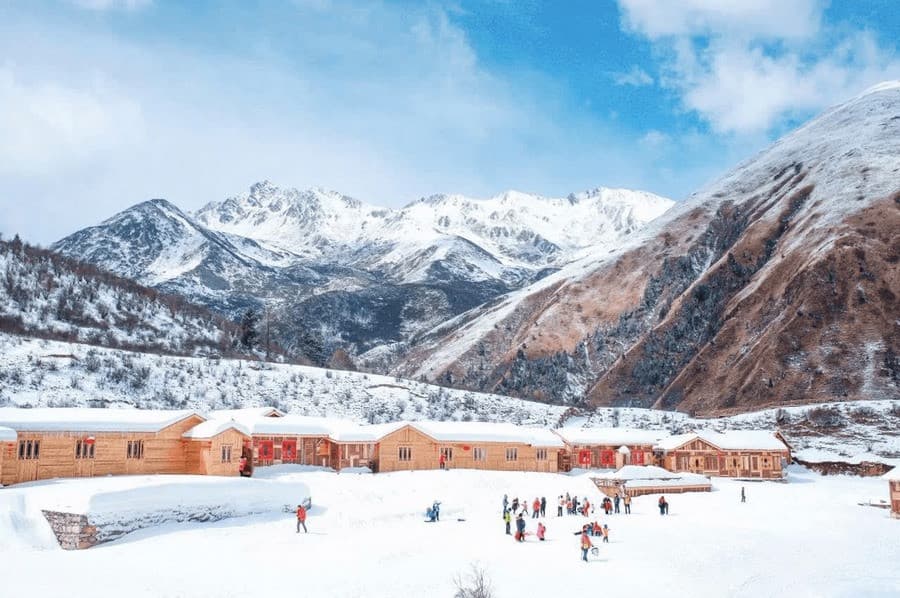 khu vực trượt tuyết ở Gia Cô Sơn