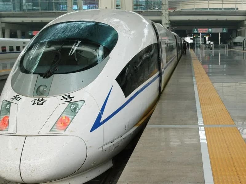 di chuyển tàu đến ô trấn