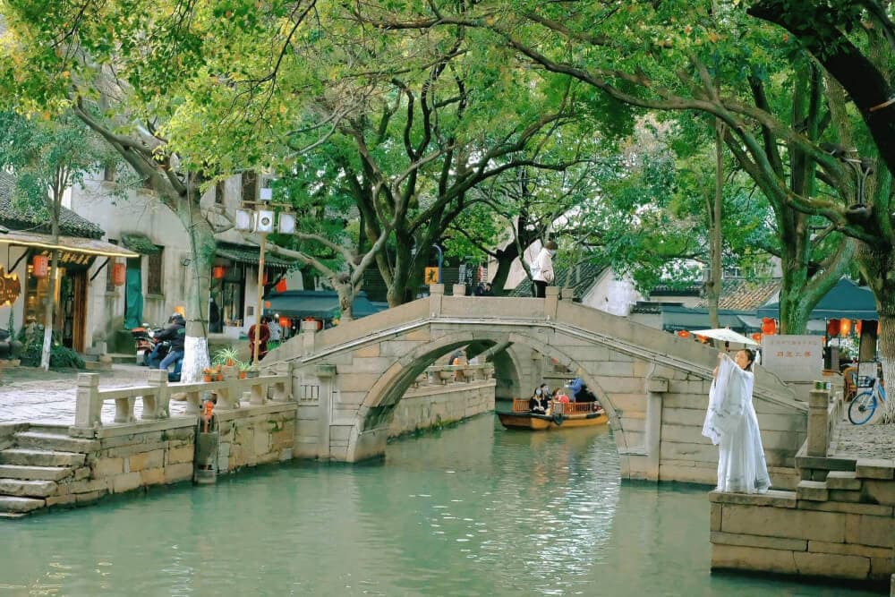 thị trấn cổ đồng lý