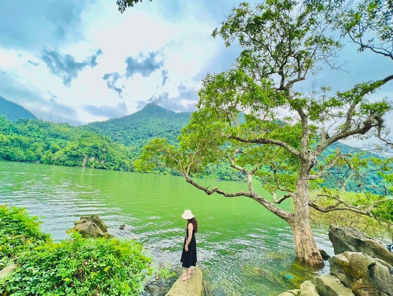 Tham quan đảo Bà Góa Bắc Kạn