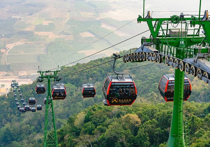 cáp treo núi bà đen