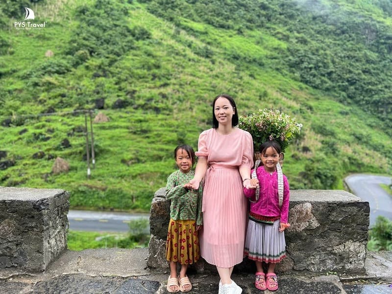 on dốc này là nơi được rất nhiều bạn trẻ, những người ưa mạo hiểm, ưa khám phá