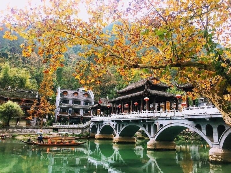 Có một Phượng Hoàng Cổ Trấn đẹp như tranh vẽ
