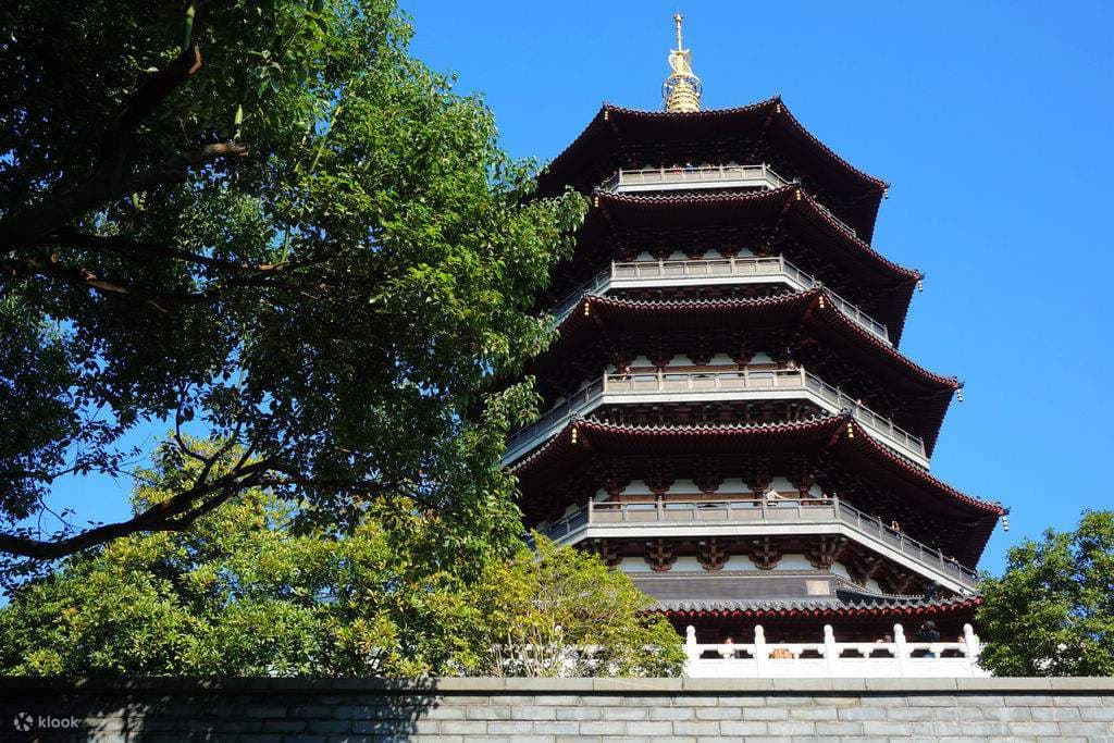 Tháp Lôi Phong Hàng Châu Trung Quốc