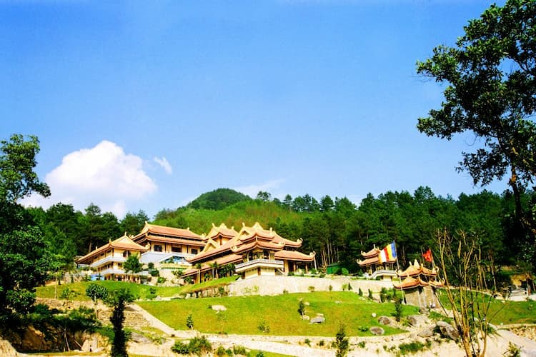 Tour Tây Thiên - Thiền viện Trúc Lâm An Tâm 1 ngày từ Hà Nội - Du Xuân 2025