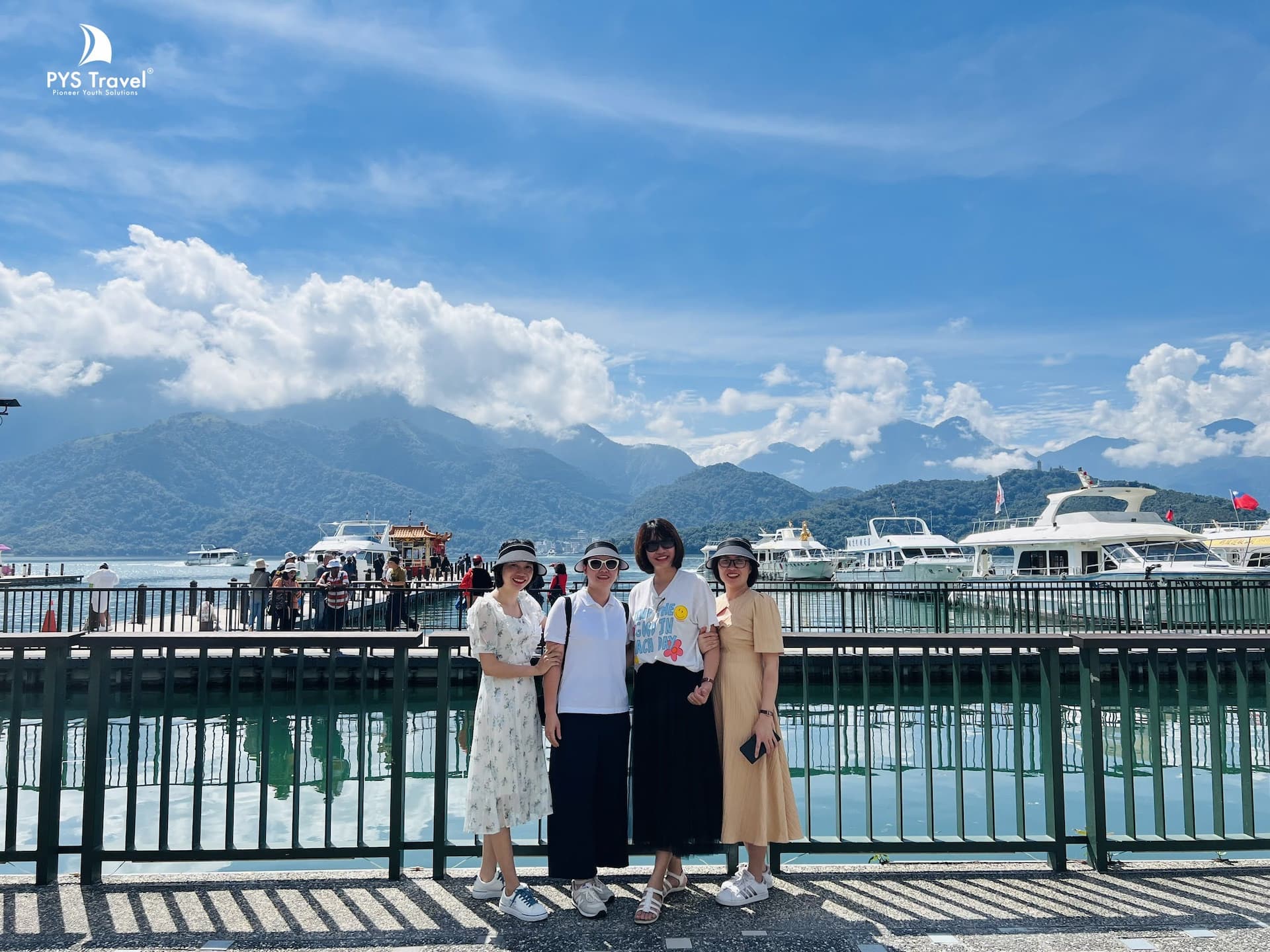 z4642808452000_61a45a220ab6ec6c4415c37ee83d90f4 (Copy).jpg