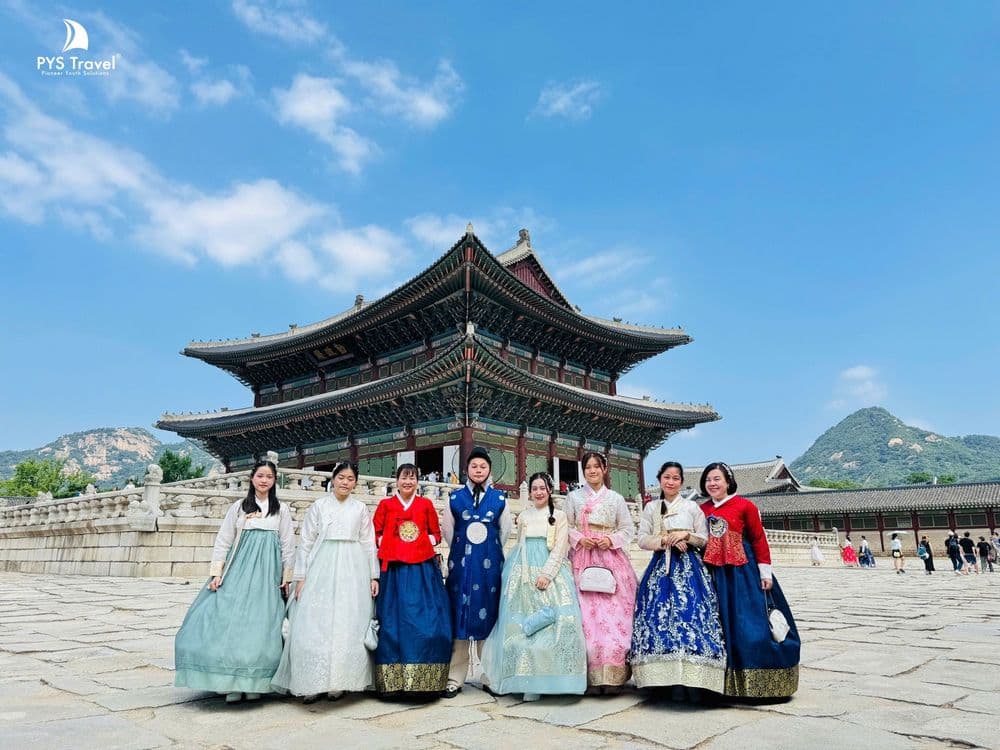 du khách pys travel check in cùng Hanbok han-quoc-mua-he-pystravel-10.jpg