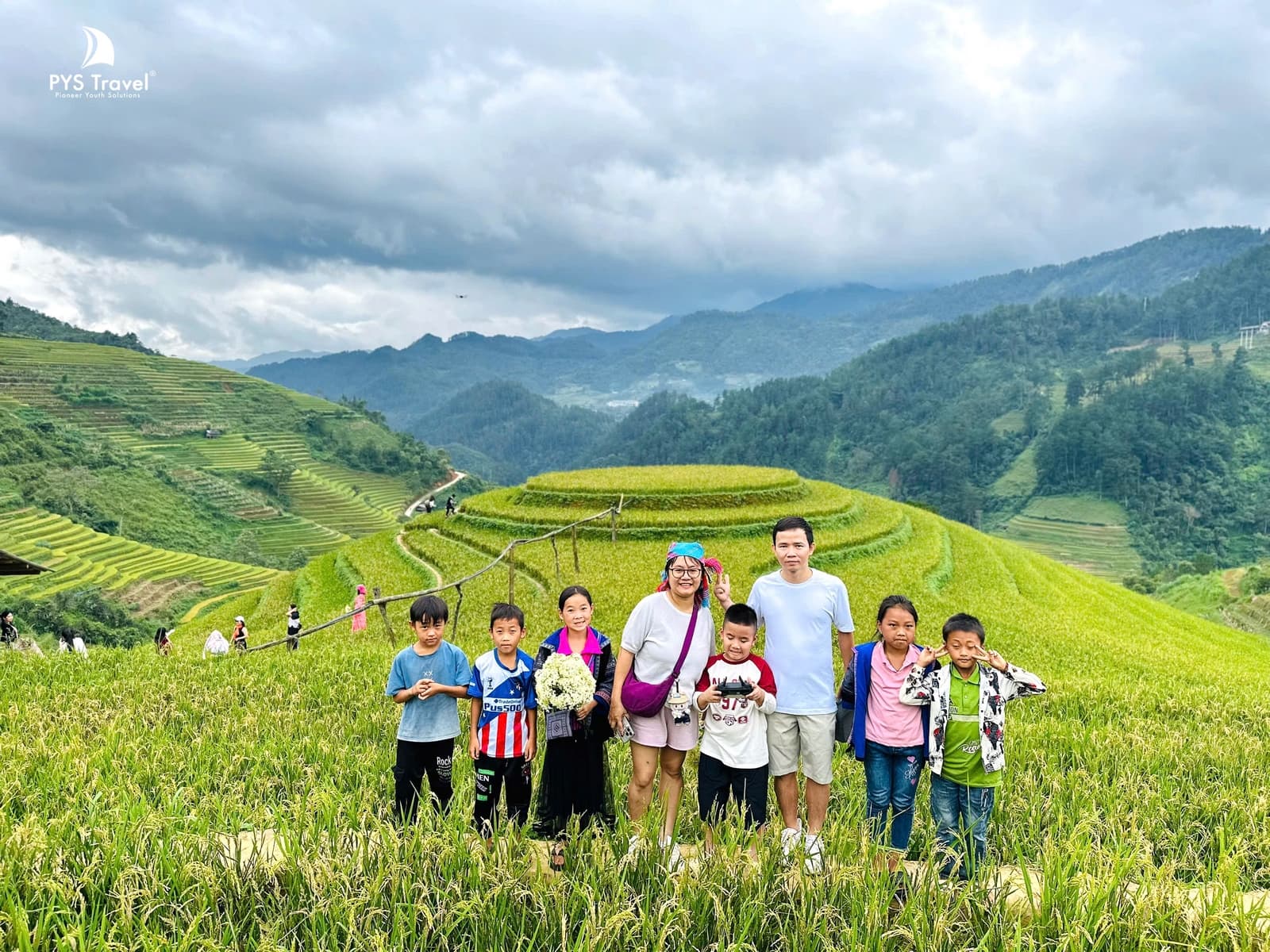 Mù Cang Chải mùa lúa xanh ngả vàng Ruộng bậc thang Mù Cang Chải thơ mộng