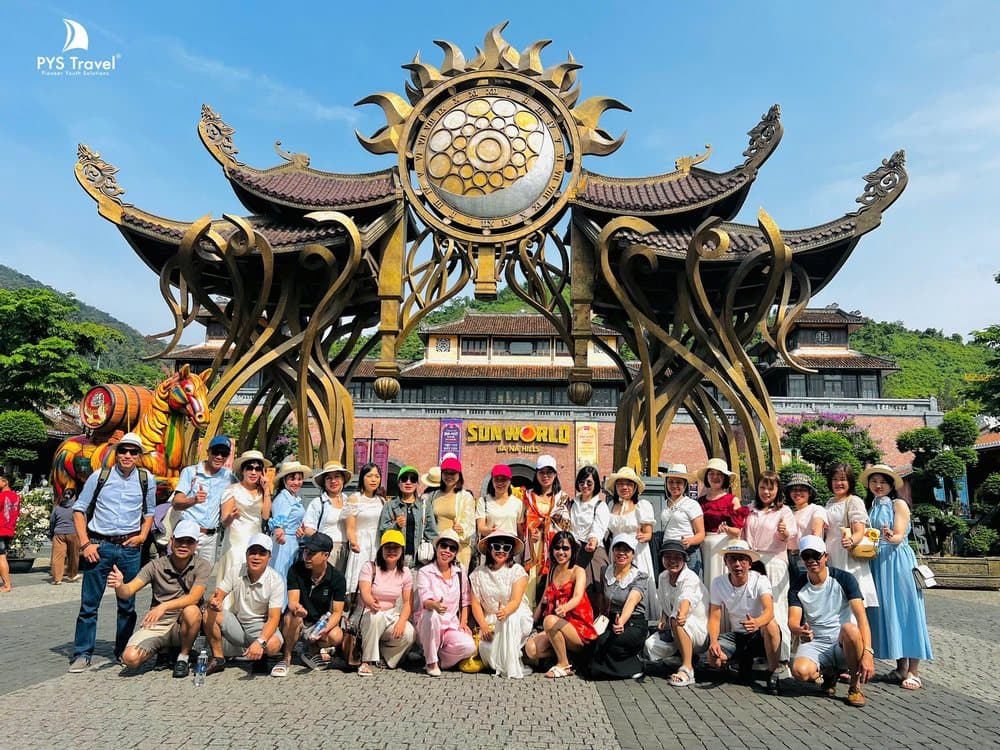 Đoàn khách check in tại Bà Nà Hills du-li-da-nang-thang-9-pystravel-8.jpg