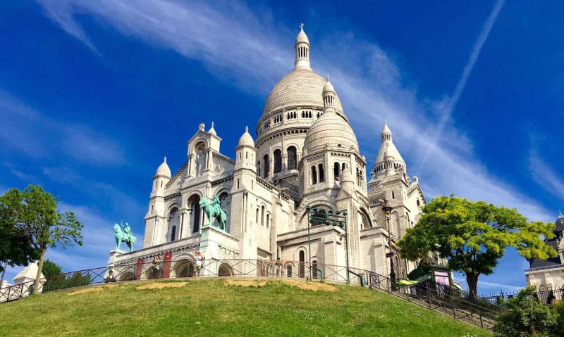Đồi Montmartre tour-chau-au-27.jpg