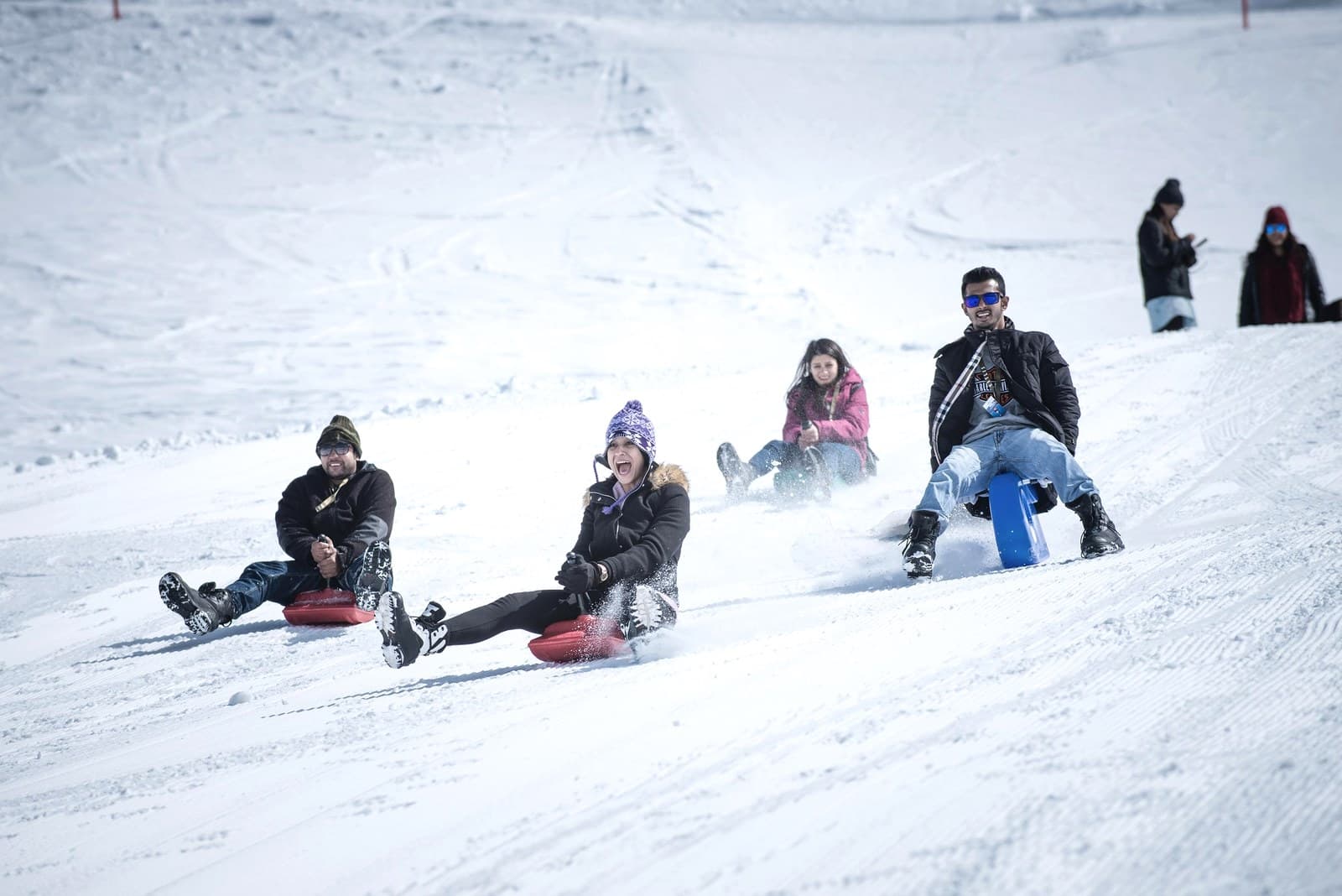 khu vực tuyết tại Titlis tour-chau-au-15.jpg
