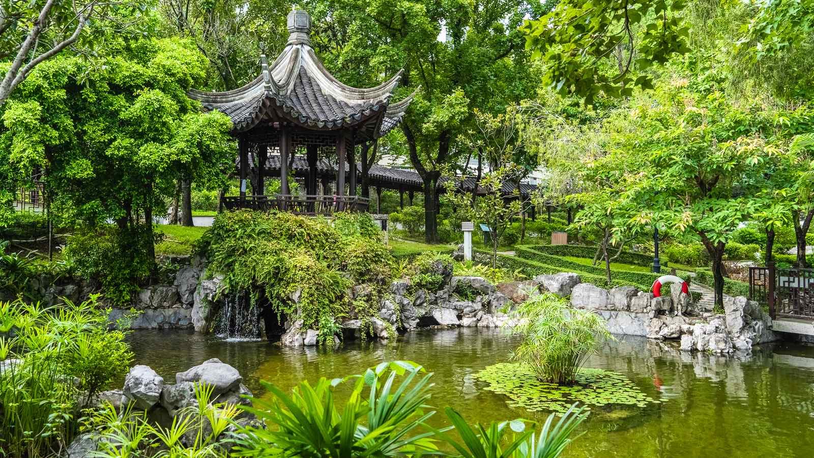 Kowloon Walled City Park tour-hong-kong-14.jpg