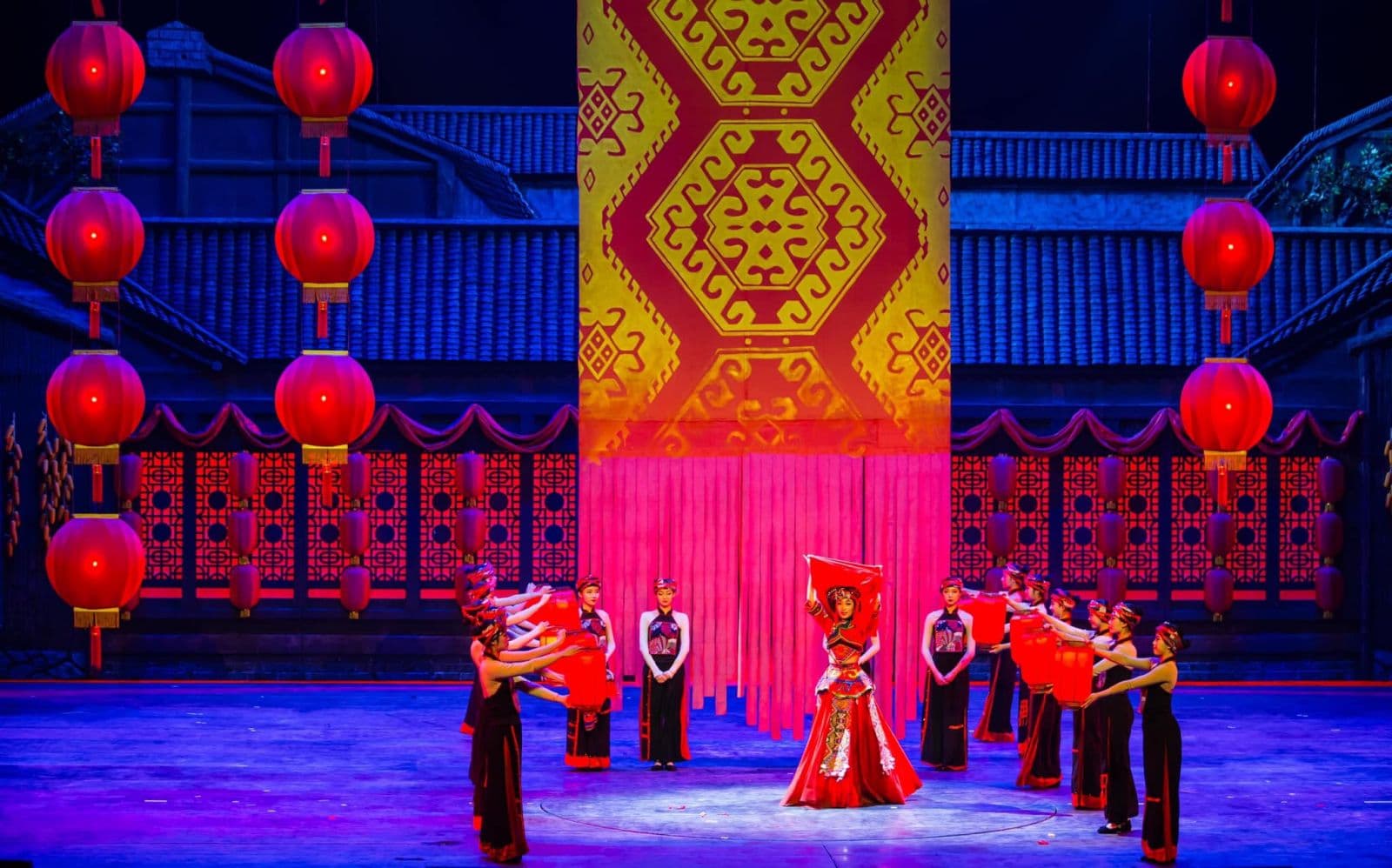 rạng rỡ tương tây tour-truong-gia-gioi-phct-28.jpg