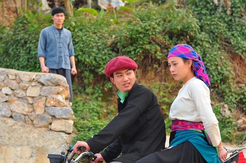 lặng yên dưới vực sâu lang-yen-duoi-vuc-sau.jpg