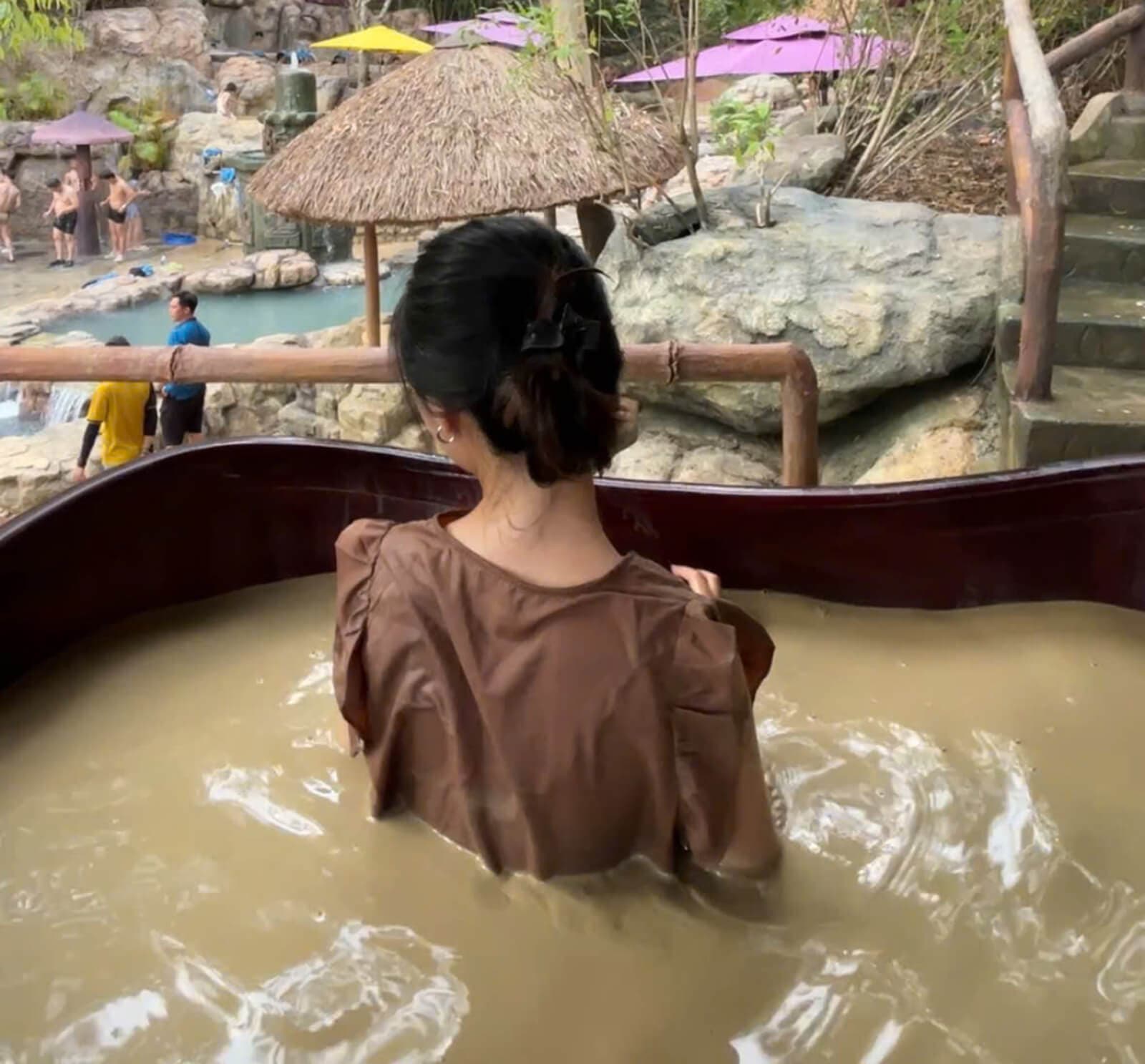 tắm bùn nha trang